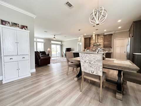 2744 Pier Drive, Ruskin, FL 33570
