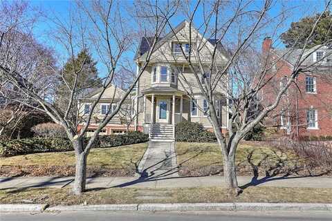 52 ALUMNI Avenue, Providence, RI 02906