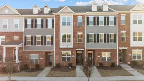 978 Gateway Commons Circle, Wake Forest, NC 27587
