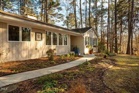 708 Kenmore Road, Chapel Hill, NC 27514