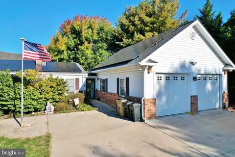 8289 BACK ROAD, MAURERTOWN, VA 22644