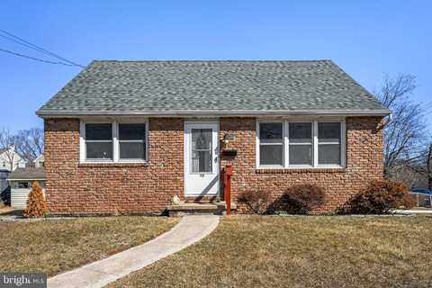 32 ANTHONY WAYNE DRIVE, POTTSTOWN, PA 19464