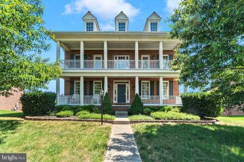 2457 PORT POTOMAC AVENUE, WOODBRIDGE, VA 22191