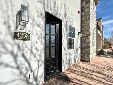 4258 Cambridge Parkway N, Hurricane, UT 84737