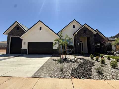 451 W Lanz CIR, Washington, UT 84780