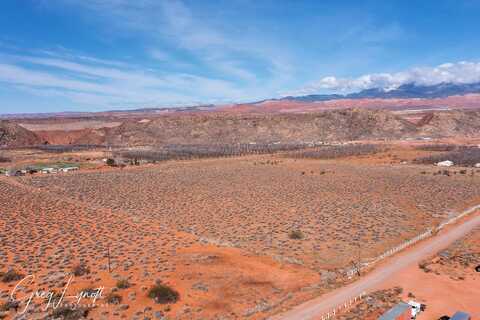 S Turf Sod RD, Hurricane, UT 84737
