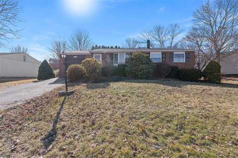 204 Quail Dr, Hempfield Twp - WML, PA 15601