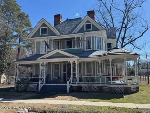 800 N Main Street, Winton, NC 27986