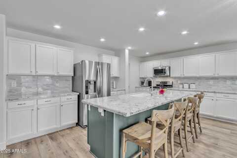 3533 E HARWELL Road, Gilbert, AZ 85234