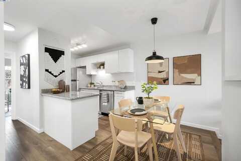 2562 Walnut Blvd, Walnut Creek, CA 94596