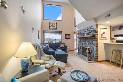 82 Windjammer Drive, Lake Ozark, MO 65049