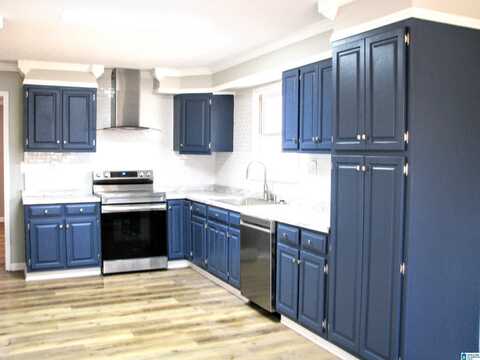 1316 LINDEN STREET, GADSDEN, AL 35903