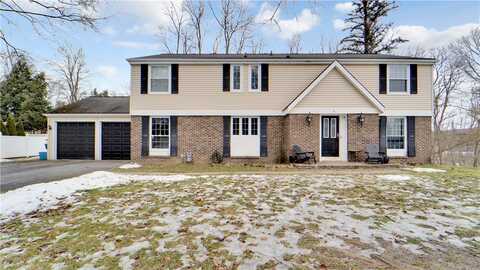 4 Harrison Circle, Pittsford, NY 14534