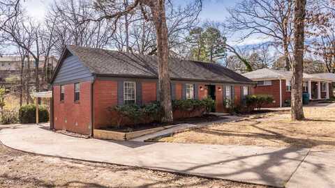 23 McGovern Drive, Little Rock, AR 72205