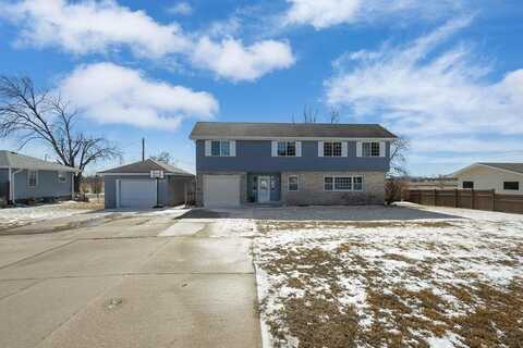 935 Lovers Lane, Columbus, NE 68601