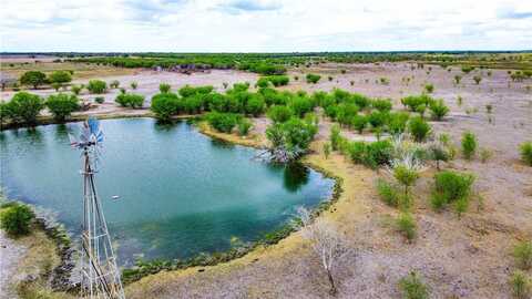 953 Fm-799, George West, TX 78022