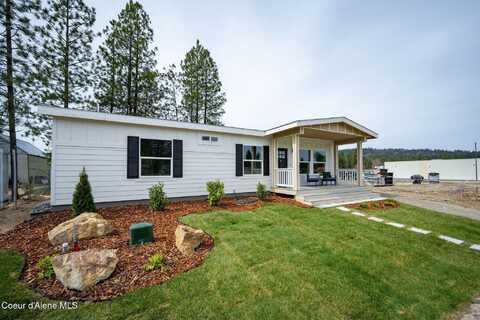 256 N 8th St, Priest River, ID 83856