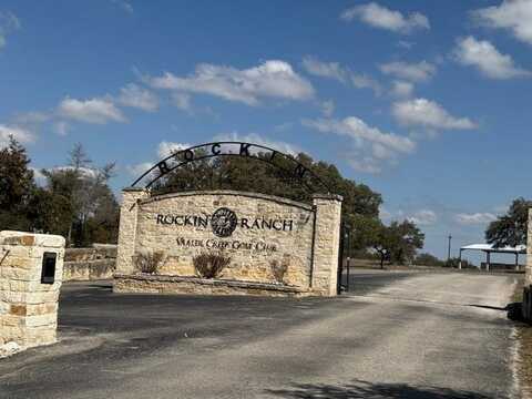 116 Riley Wood, Blanco, TX 78606
