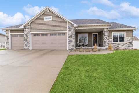 2716 Aberdeen Drive, Ames, IA 50010