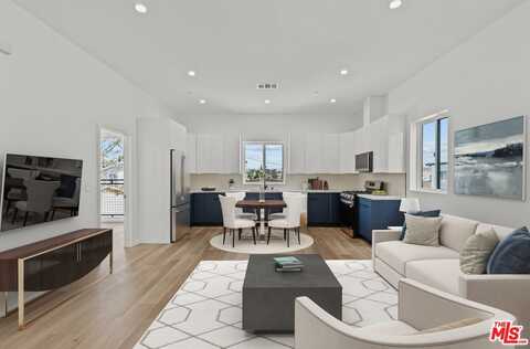 2921 Burnside Ave, Los Angeles, CA 90016