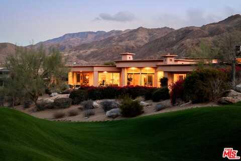 136 Netas Dr, Palm Desert, CA 92260