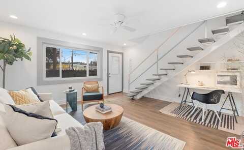 119 Ave 59, Los Angeles, CA 90042