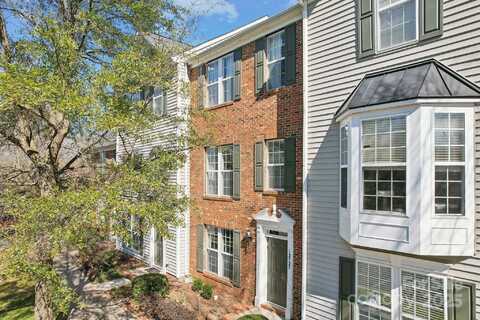 12727 Bullock Greenway Boulevard, Charlotte, NC 28277