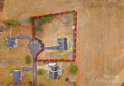 134 Falling Leaf Lane, Statesville, NC 28677