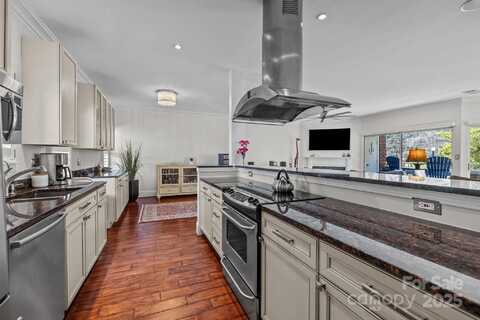 224 N Poplar Street unit: 9, Charlotte, NC 28202