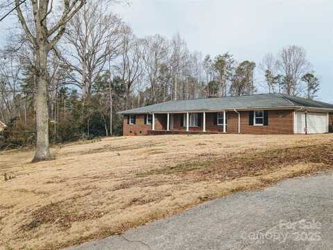 311 Squirrel Den Road, Rutherfordton, NC 28139