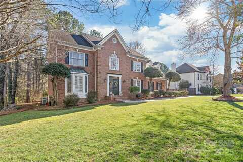 5101 Belicourt Drive, Charlotte, NC 28277