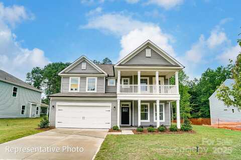 5116 Heathland Drive, Charlotte, NC 28215