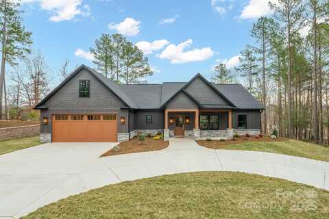 4890 Rio De Luna None, Hickory, NC 28601
