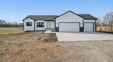 11753 SE 64th Avenue, Runnells, IA 50237