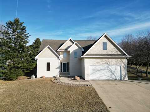 1205 65th Place, West Des Moines, IA 50266