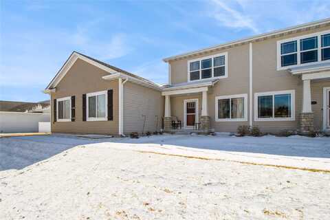 9279 Primo Lane, West Des Moines, IA 50266