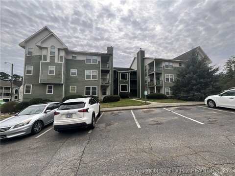 979 Stewart Creeks Drive unit: 8, Fayetteville, NC 28314