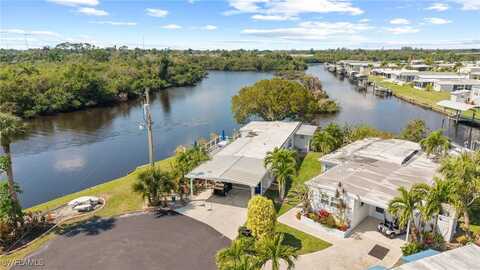26 Channel Lane, Fort Myers, FL 33905