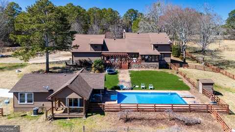 3913 Whitesville, Lagrange, GA 30240