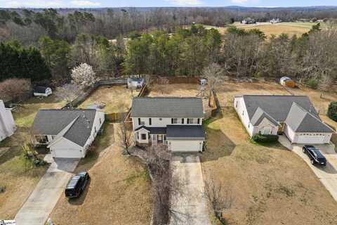 15 Michell Drive, Taylors, SC 29687