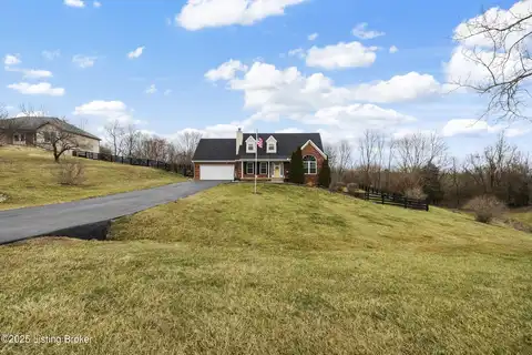 4703 Lost Valley Dr, Crestwood, KY 40014