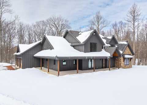 16701 DIVIDE RD, Eagle River, WI 54521