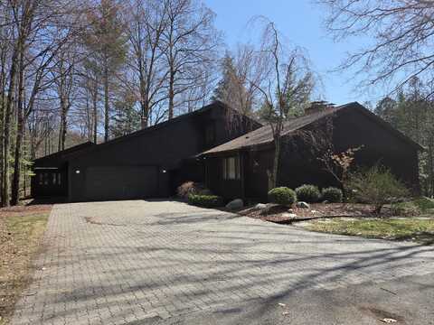 3075 Mineral Springs Trail, Mount Pleasant, MI 48858