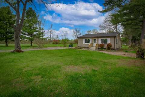 2437 Roosevelt Avenue, Kalamazoo, MI 49004