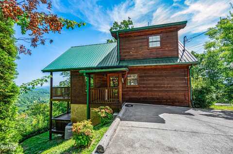 2222 Windswept View Way, Sevierville, TN 37876