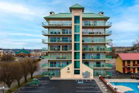 3203 N River Road unit: 610-611, Pigeon Forge, TN 37863