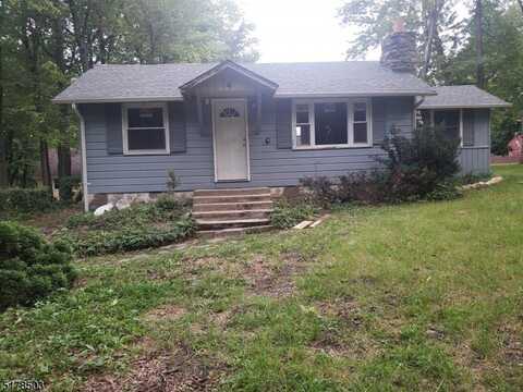 164 Coon Den Rd, Vernon, NJ 07422