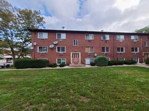 372 Valley St, South Orange, NJ 07079