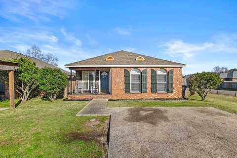 2 Venice Dr., Hattiesburg, MS 39402