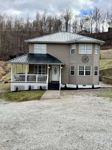 3419 Garretts Creek Road, Wayne, WV 25570